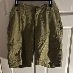Tommy Bahama Green Cargo Shorts